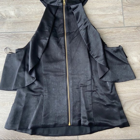 NWT NANETTE Lepore Satin Cold Shoulder Blouse - Picture 11 of 11